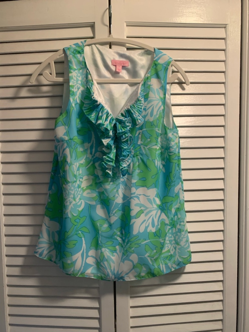 Lilly Pulitzer Sleeveless Ruffle Blouse Blue Green Floral Top Size 4